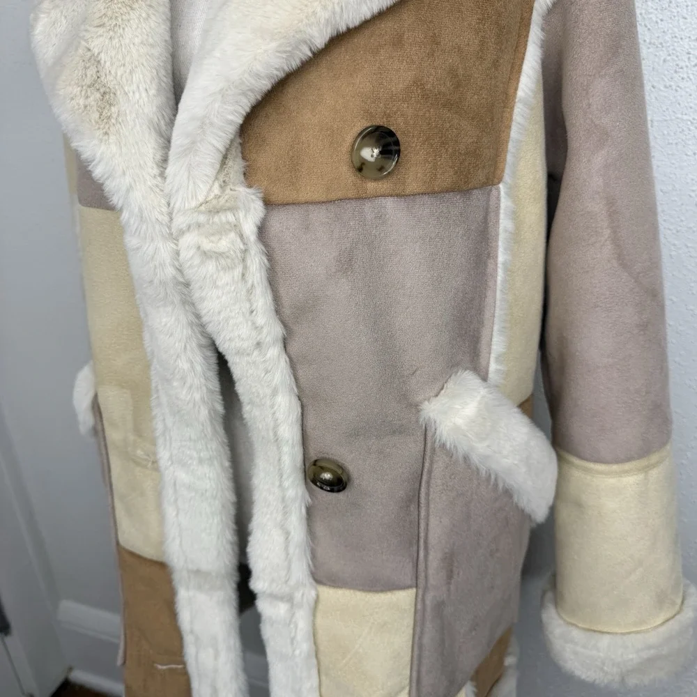 Hollister Faux Shearling Coat Patchwork Tan/ Cream Panels Size XS Women's